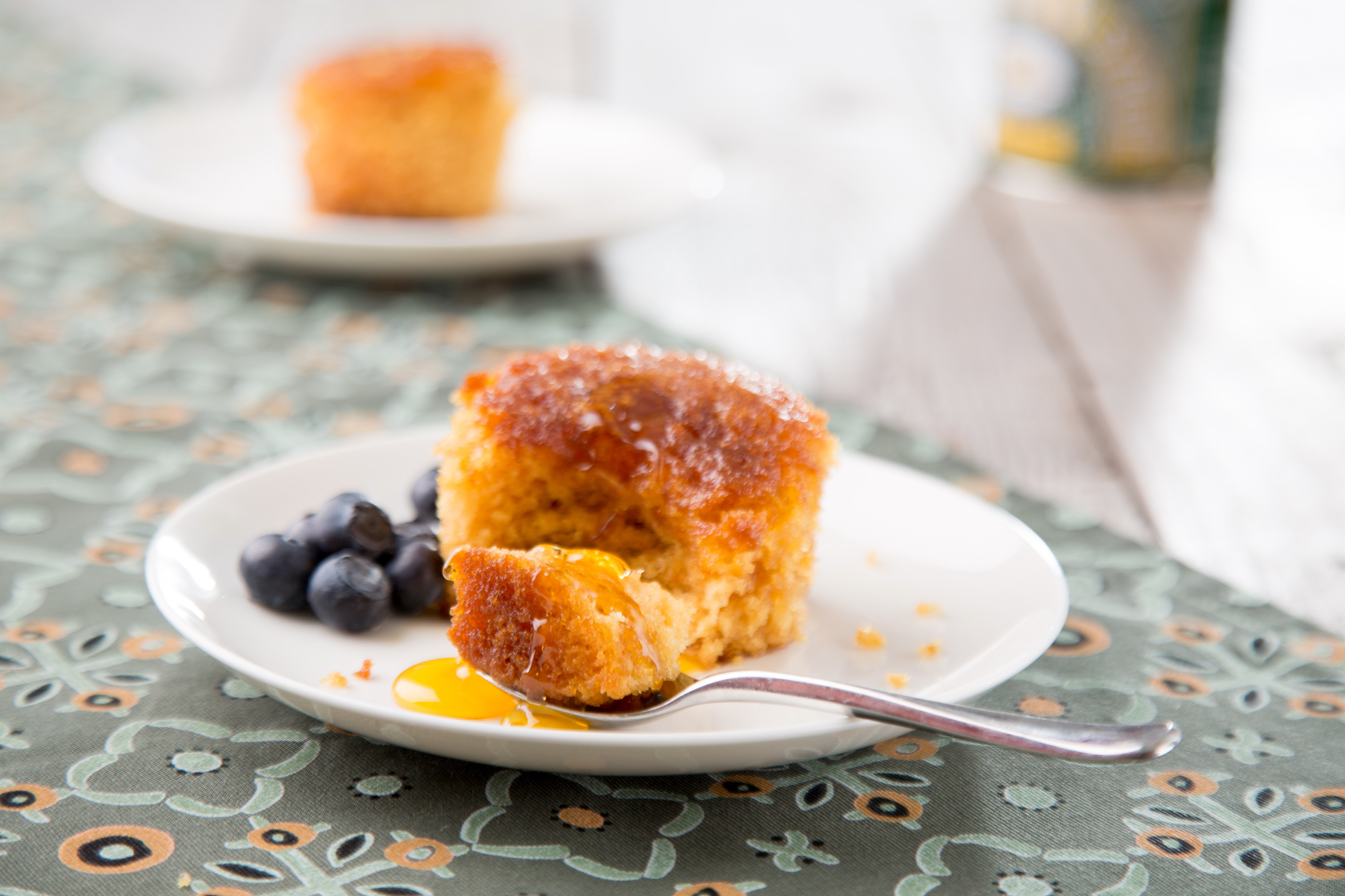 Burtree Luxury Syrup Pudding. Serves 4.